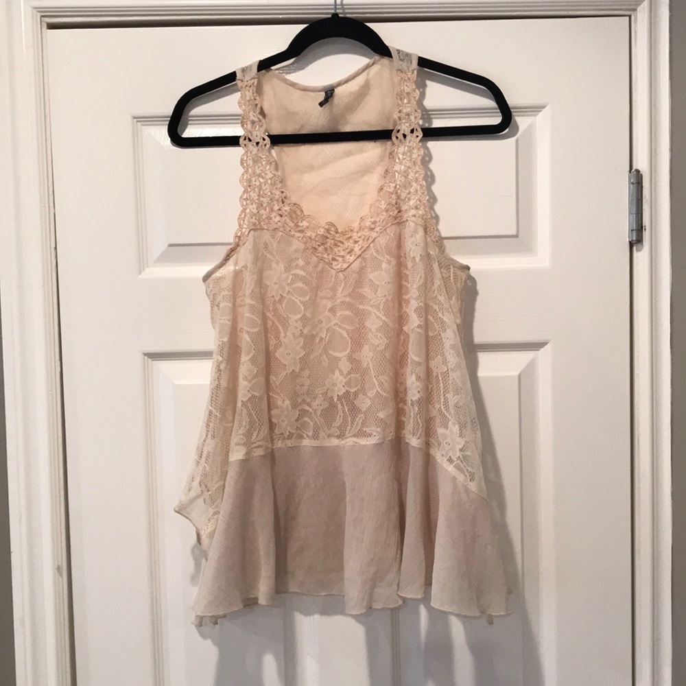 FREE PEOPLE LACE TOP